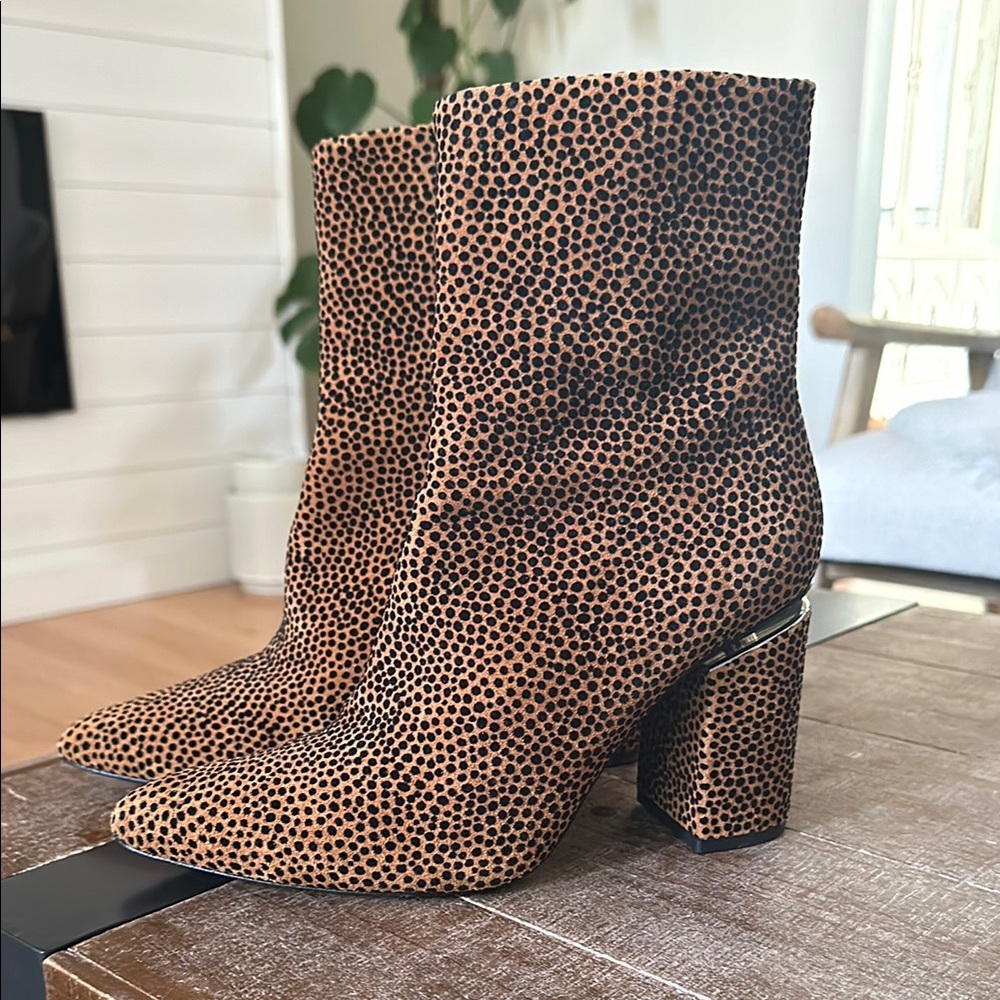 Designer Alexander Wang Leopard Print Ankle Boots